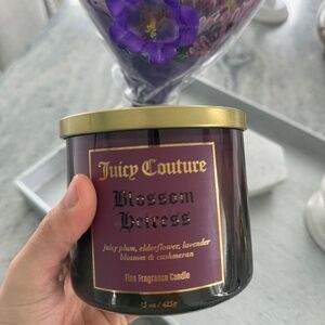 BRAND NEW Juicy Couture Blossom Heiress 3-wick 15 oz Scented Candle Violet